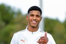 Manchester grandees are aimed at the defender Shakhtar