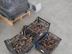 Кто чем может: На Львовщине готовят противотранспортные ежи и угощения для защитников Украины