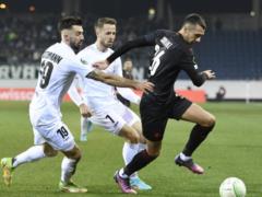 League of Conferences. Roma vryatuvavsya in the last hour of the match against Vitesse, Slavia, while hitting the quarterfinals 