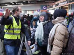 10 миллионов украинцев покинули дома из-за войны - ООН