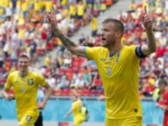 “There are arms, legs, a football field”: Yarmolenko does not want Ukraine to be given a direct ticket to the 2022 World Cup
