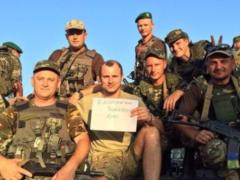 Zozulya and Bezus donated their jerseys to the auction to raise funds for the needs of the Armed Forces of Ukraine
