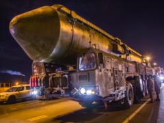 Ex-NATO Europe Commander Suggests Putin May Use Nuclear Weapons in Poland