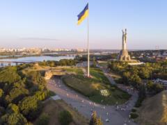 Головний прапор України опустять: у КМДА назвали причину