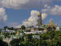 В Киево-Печерской лавре саботируют переход в ПЦУ