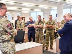 The head of the British Ministry of Defense made a photo of the Armed Forces of Ukraine on the cover of his Twitter account