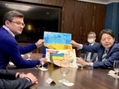 Kuleba discussed steps to apply additional sanctions against Russia with the Japanese Foreign Minister