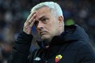 Mourinho to a journalist: You ob_s ** all in front of me
