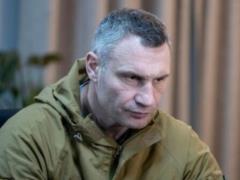 Кличко просить не повертатися до Києва до кінця цього тижня