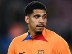 Barcelona to include a 1 billion euro clause before the Araujo contract