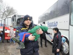 14 600 украинских семей готовы временно приютить детей, которые остались без родителей