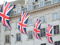 Britain wants to lead the process of issuing a warrant for the arrest of Putin