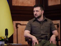 Зеленский считает, что Украина не должна терять возможность остановить войну дипломатическим путем