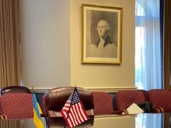 First US Ambassador to Ukraine for CNN: West mistakenly allowed Putin to impose his rules