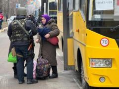 В Украине 14 апреля будут работать девять гуманитарных коридоров