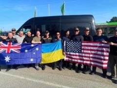 Ліквідувати наслідки війни у \u200b\u200bдеокупованих містах та селах України допомагають іноземні рятувальники