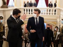 Зеленский - Макрону: Это не просто война, это геноцид