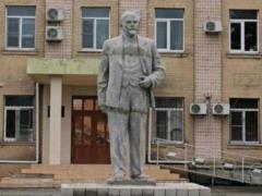 Monument to Lenin erected in occupied Genichesk