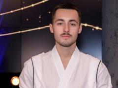 KHAYAT told how he filmed a video clip during the war, the operator of which was his grandmother