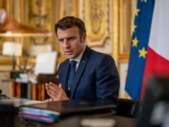 Paris is ready to support the embargo on gas and oil from Russia - Macron