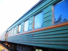Українці повертаються додому: попит на квитки на поїзди з-за кордону зростає