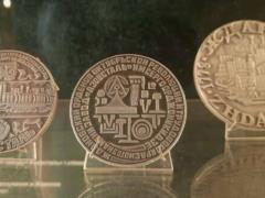 Військові РФ вивезли унікальну колекцію з маріупольського музею медальєрного мистецтва