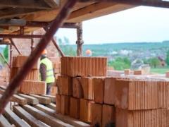 Кабмин создает коррупционную систему строительства жилья для вынужденных переселенцев?