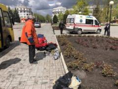 The enemy opened fire on the bus that was transporting residents from Popasna, two people were injured