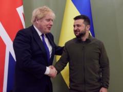 Джонсон о гарантиях безопасности для Украины: это не будет аналогом пятой статьи НАТО