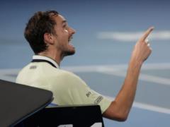 Могли использовать для пропаганды: организаторы Wimbledon объяснили, почему отстранили россиян и белорусов