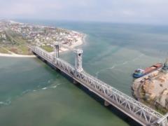 Russia hit the bridge in Zatoka again in the Odessa region