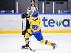 The Ukrainian national ice hockey team started with a crushing victory at the World Championship