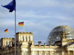 Парламент Германии одобрил предоставление Украине тяжелого вооружения
