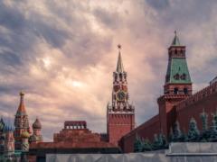 NYT: у Тинькова российская власть  отжала  банк за высказывания о  безумной войне 