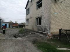 Invaders in the vicinity of Zaporozhye killed people, destroyed a school and 12 houses