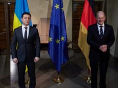 Defense and EU accession: Zelensky held  