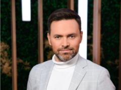 Timur Miroshnichenko told what the invaders did to his sister s house