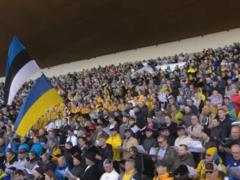 Хор из нескольких тысяч эстонцев спел «Червону калину»