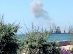 В Бердянске прогремели взрывы, оккупанты заявляют о «разминировании порта»