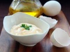 Obesity, pancreatitis, cholecystitis: three diseases of mayonnaise lovers