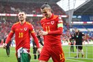 Bale can get a short-term contract from Cardiff