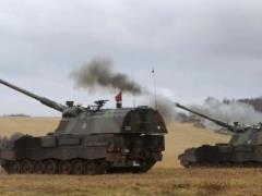 ВСУ начали практические занятия по стрельбе из гаубиц PzH 2000