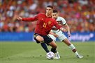 Ferran Torres: Repeatedly rejecting propositions against Real Madrid