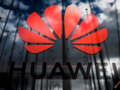 Huawei начала закрывать свои магазины в России