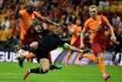 Galatasaray did not take into account the propositions of Sevilla one hundred and fifty of his defenders