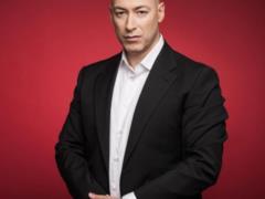 Дмитрий Гордон рассказал, как во время войны зарабатывает деньги и куда вывез свою семью