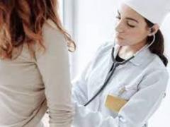 Self-confident people are less likely to visit doctors