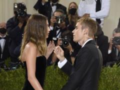 Justin Bieber s wife spoke about the state of the singer, who was paralyzed by half of the face