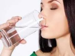 How to drink water, to protect nirks from stones