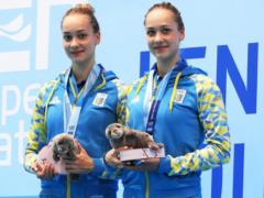 Ukrainian synchro sisters won silver at the World Aquatics Championship